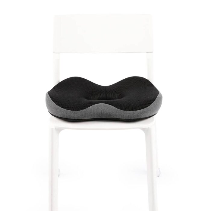 כרית עם חור2 כרית עם חור2